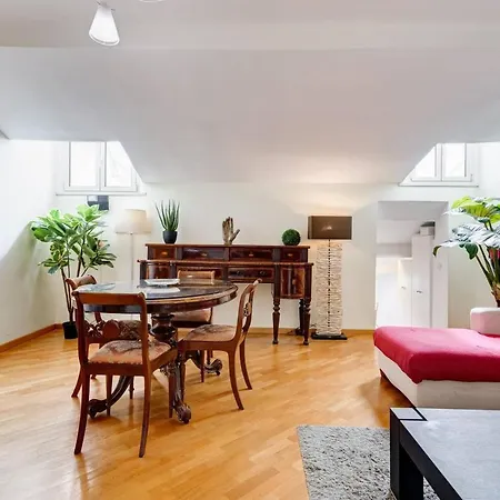 Apartament Attic On The Square Spanish Steps Rzym